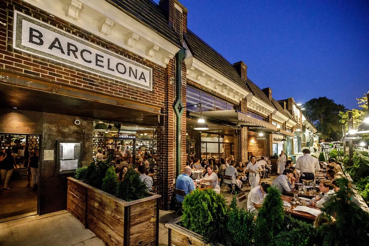 nashville local’s guide to the BEST happy hours cover photo collage
