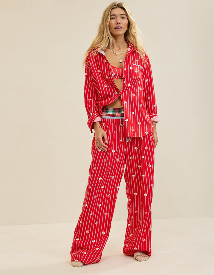 Teen/Tween Girls Holiday Gift Guide- 2025 cover photo collage