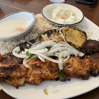 Ultimate visitor guide to Birmingham Alabama. cover photo collage