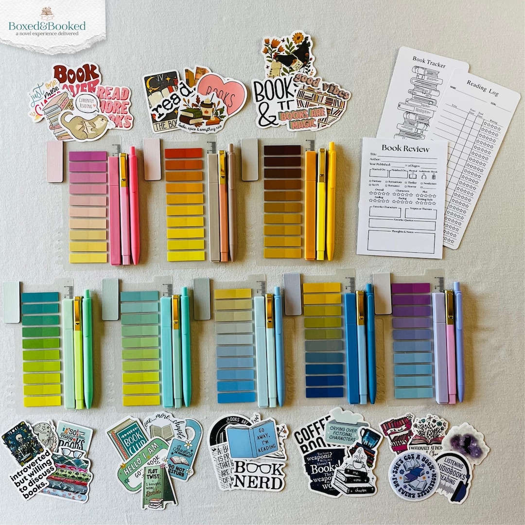 Bookish gift guide - must haves for the reader girlies! cover photo collage