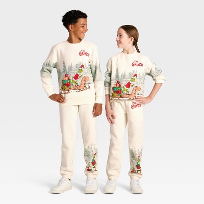 Must have finds for grinch lovers cover photo collage