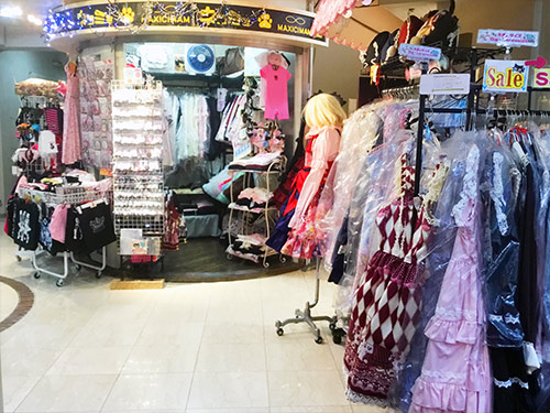 Plus size J-fashion recs cover photo collage