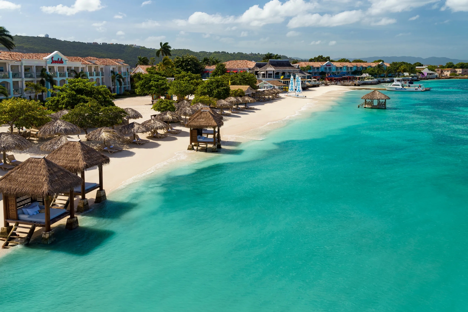 Island Escape: Jamaica’s Ultimate Vacay Spots cover photo collage