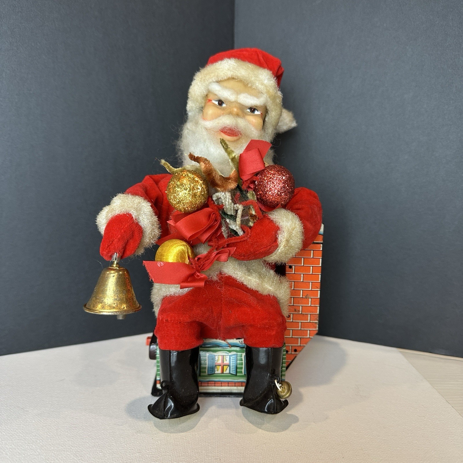 Battery Operated Christmas Classics: A Vintage Toy Collection