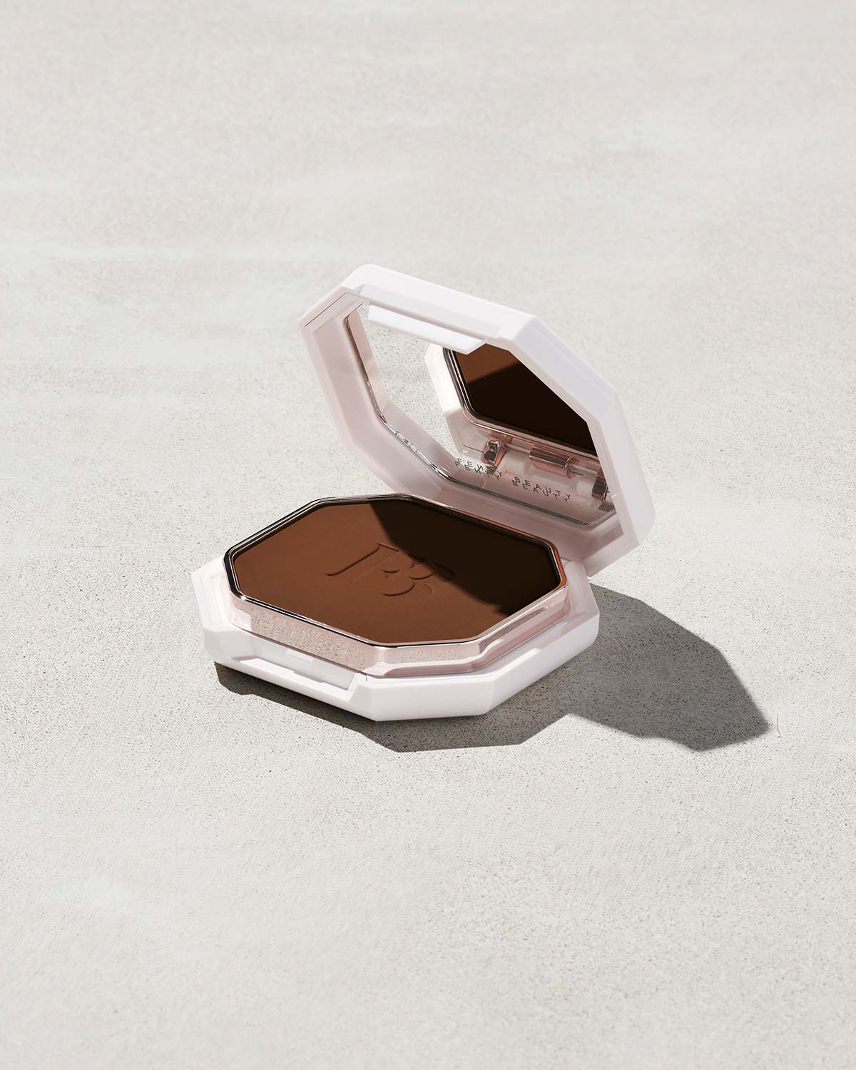 Glowy, on the go - natural everyday makeup cover photo collage