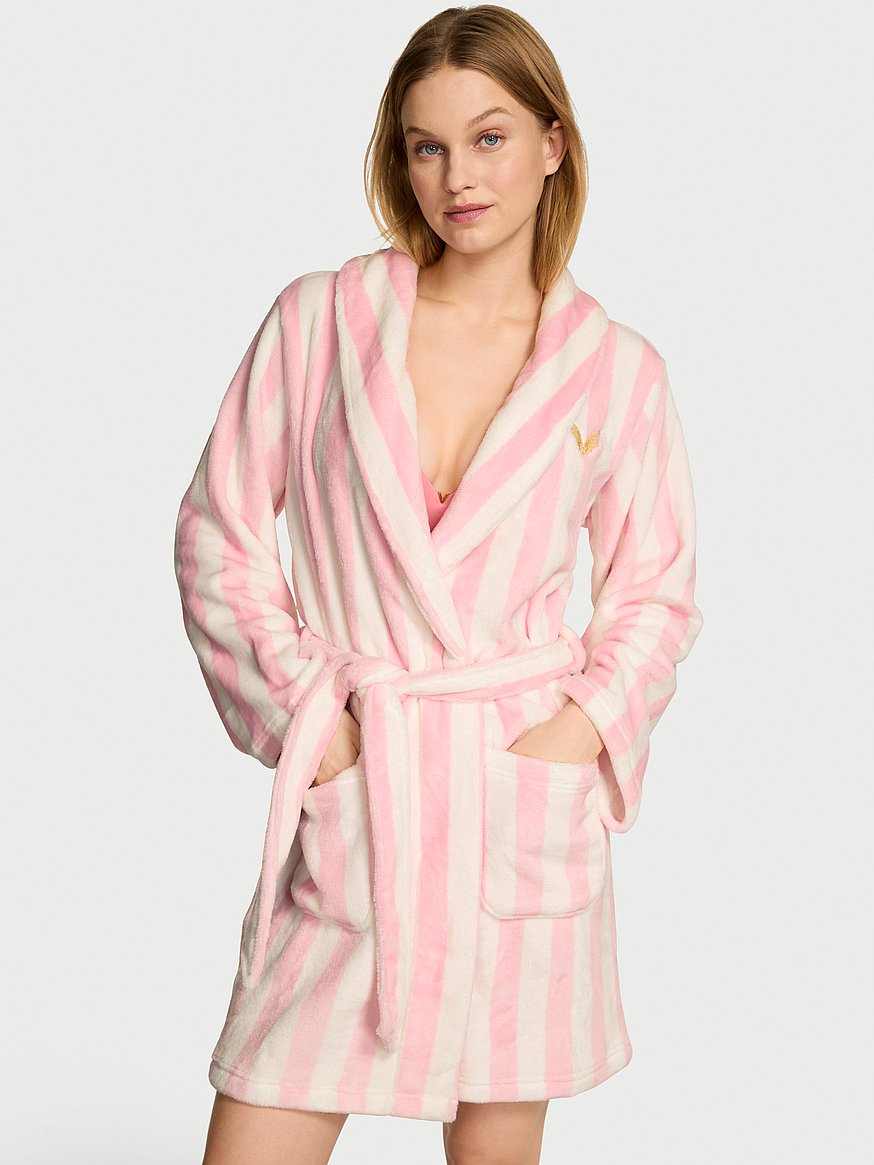 christmas gifts for femme lesbians! cover photo collage