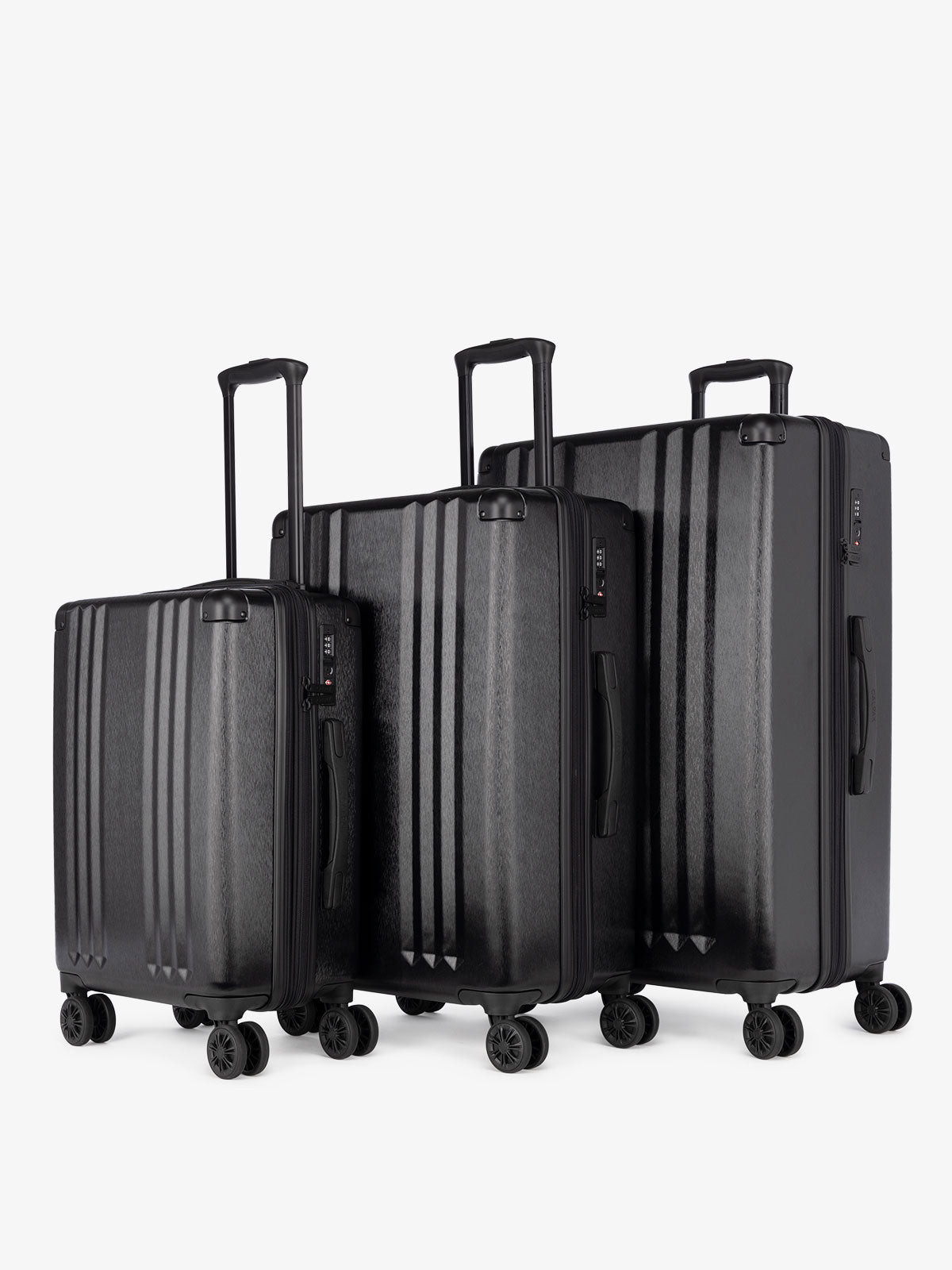 👉 🧳 Travel Bags & Luggage I Actually Recommend cover photo collage