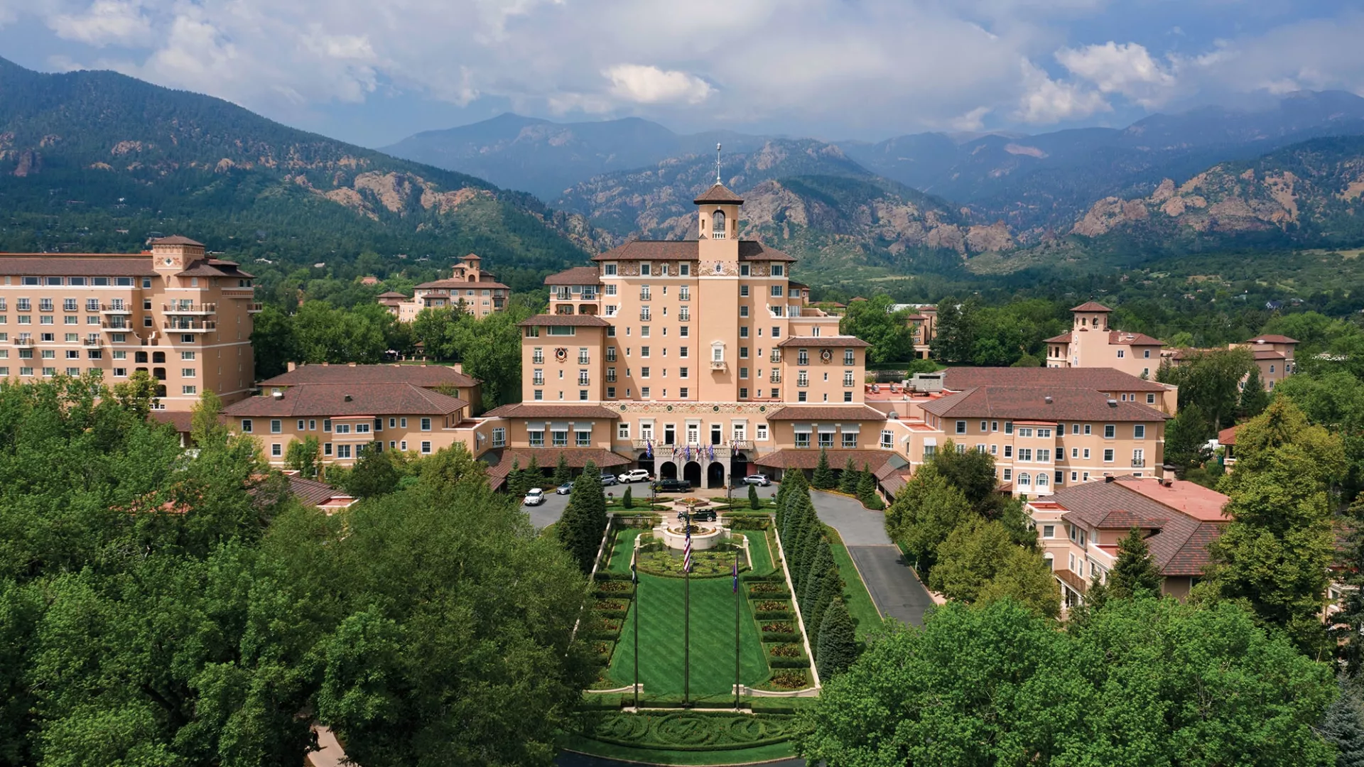 Colorado Springs’ top places to visit year round cover photo collage