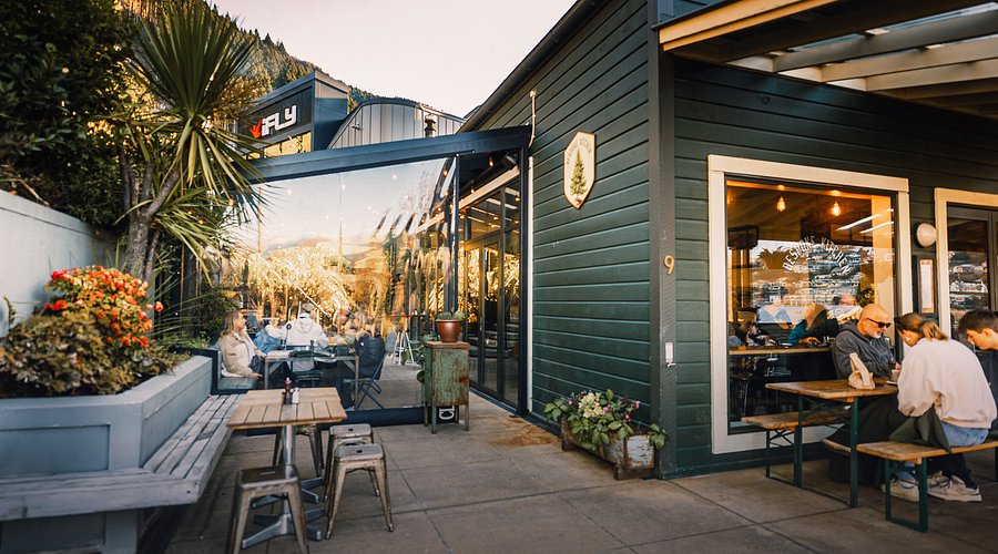 Mouth watering food in Queenstown, New Zealand cover photo collage