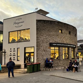 Mouth watering food in Queenstown, New Zealand cover photo collage