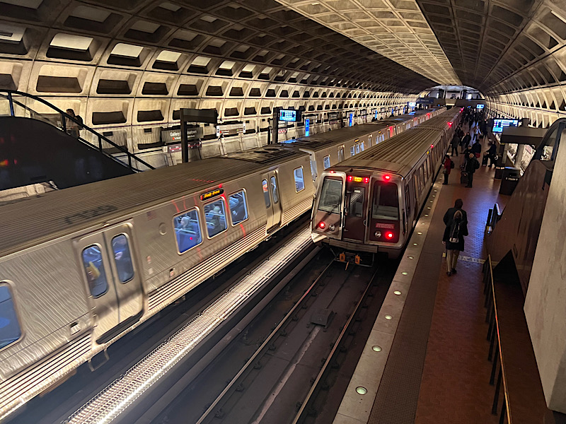 24 hours in Washington, DC from a previous local 🏙️ cover photo collage