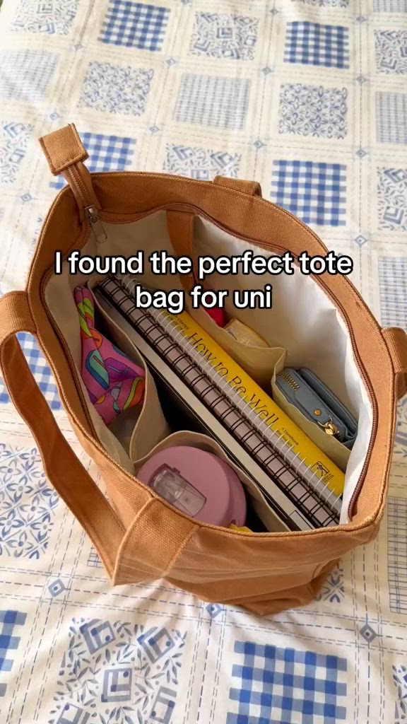 The Ultimate College Girl Shopping List 2026 cover photo collage