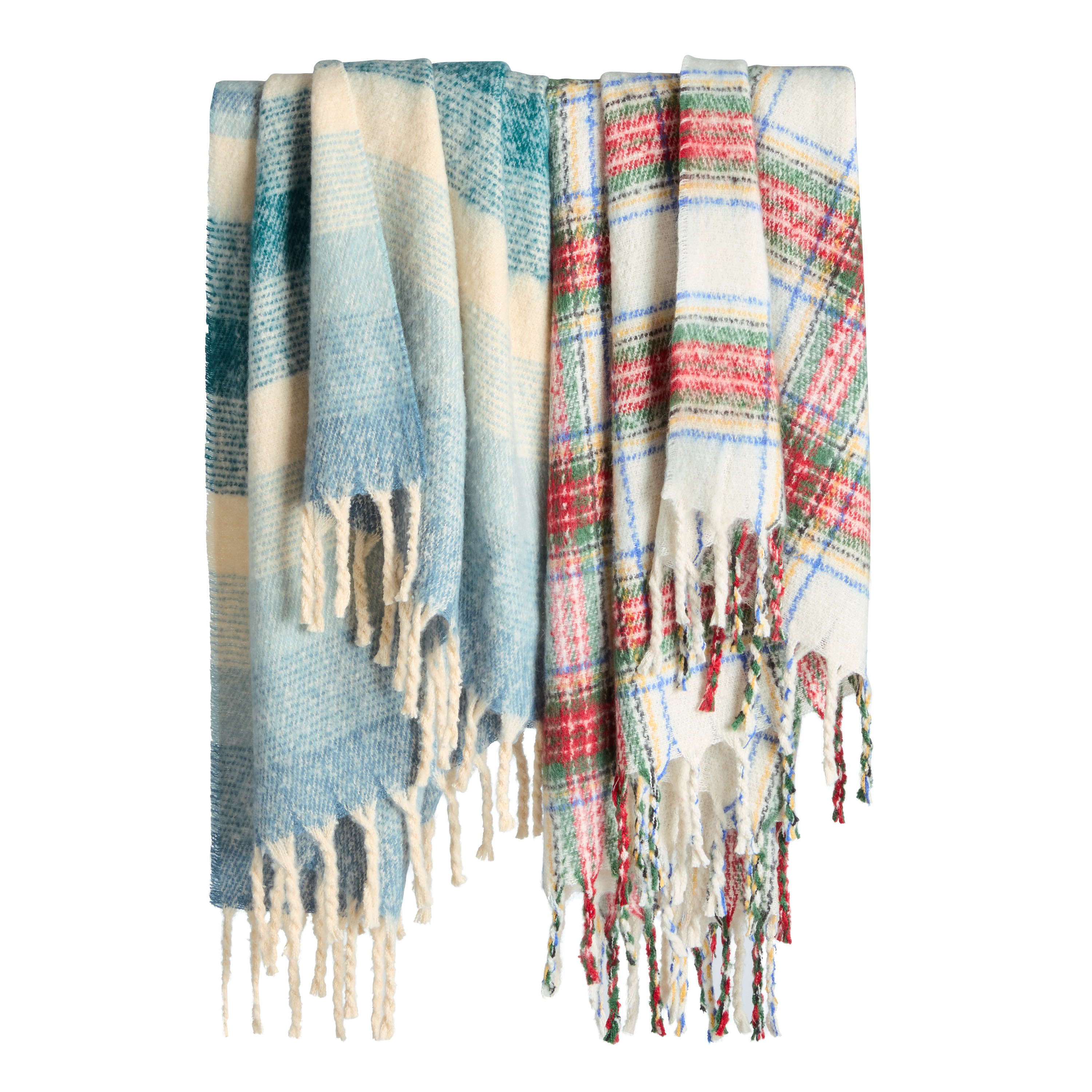 17 Ridiculously Soft Blankets That'll Make Your Weekend Stay-In Era Absolutely Unmatched cover photo collage