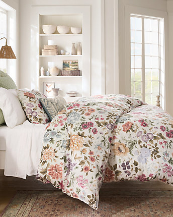 Sleep essentials 😴 cover photo collage