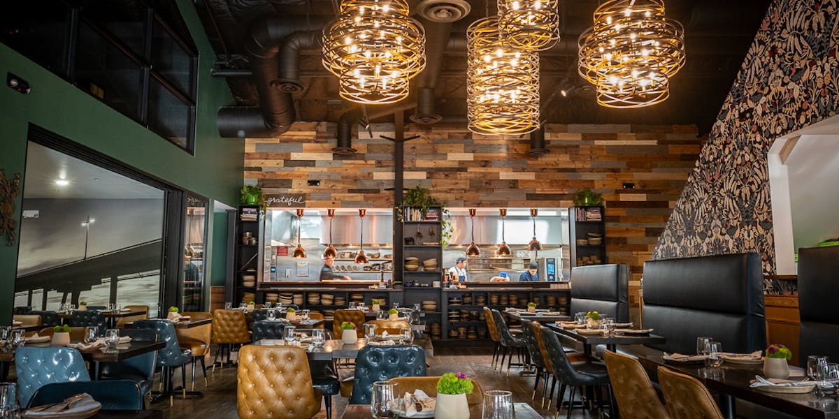 Places to Eat in Las Vegas (Trust me, I lived there!!) cover photo collage