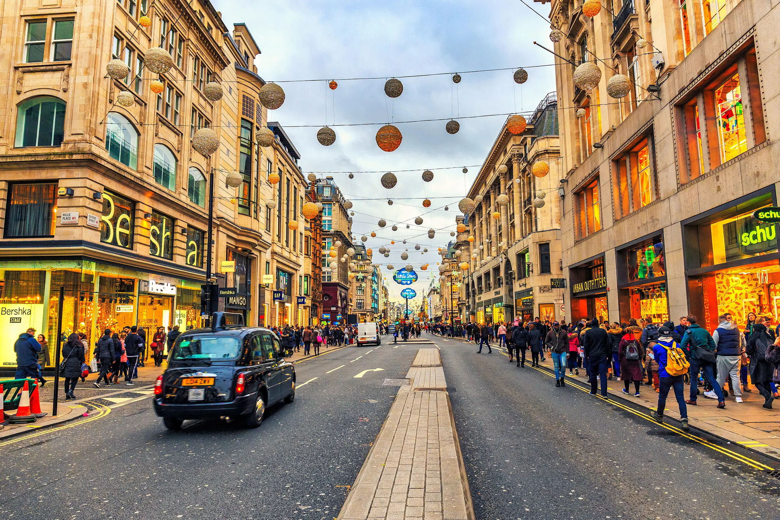 My Favorite Spots to Do Some Shopping in London cover photo collage