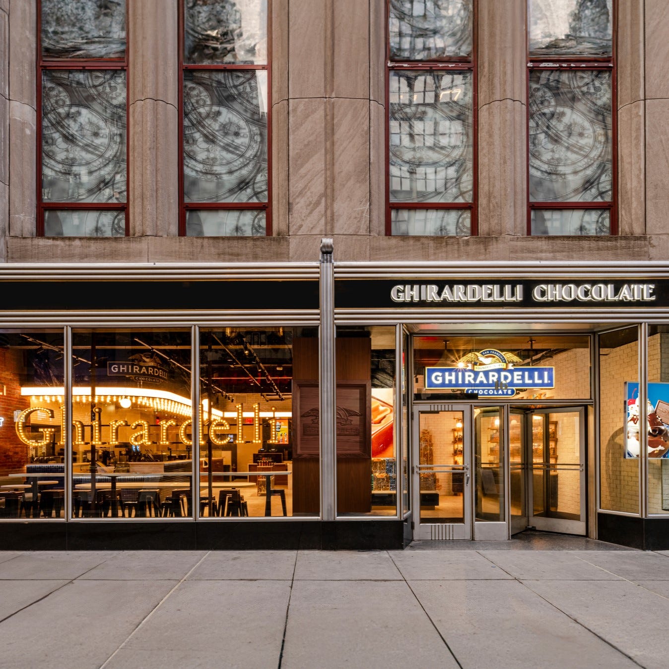 Your NYC Tour Guide cover photo collage