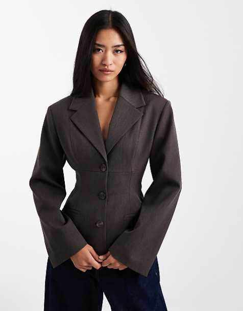 Must have accessories and wardrobe essentials for women 30+ cover photo collage