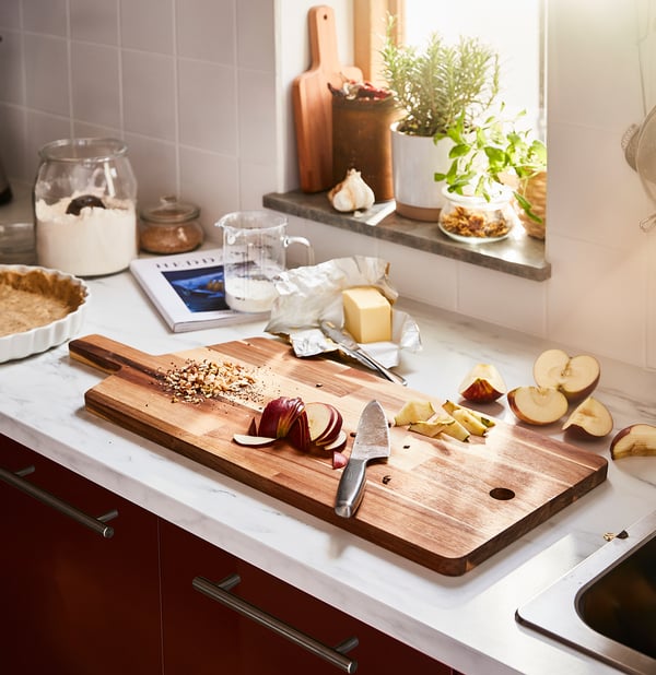 Low-Tox & Zero Waste Home Essentials cover photo collage