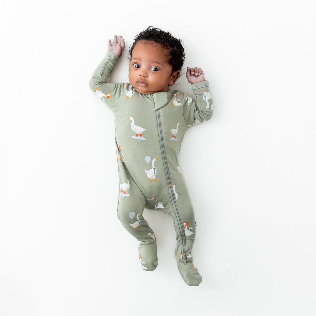 Tried and True Baby Clothes: NEEDS as a first time mom cover photo collage