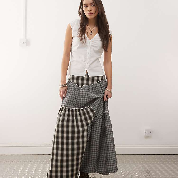 The Wardrobe I Deserve cover photo collage