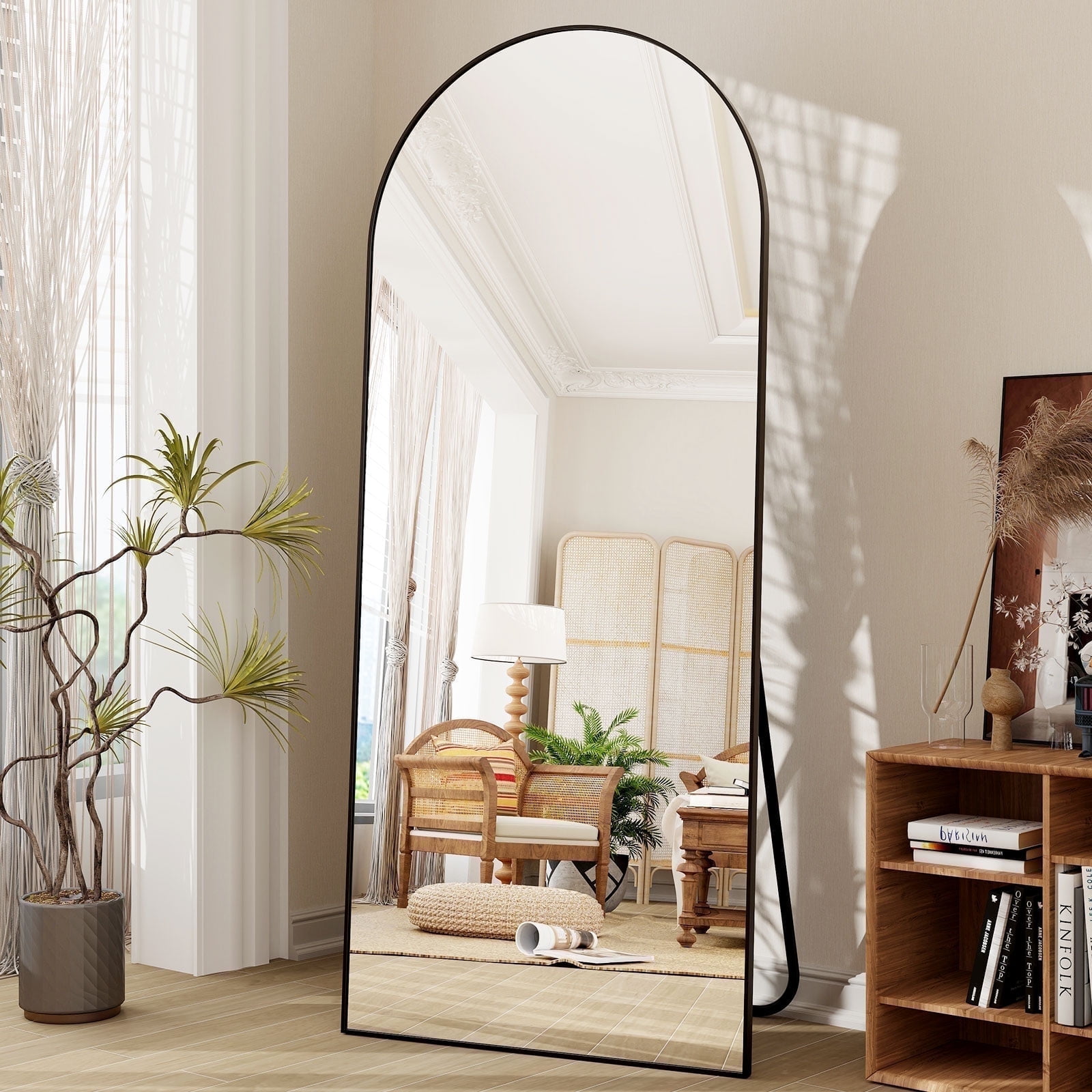 Decor That Looks Luxe (But Isn’t) cover photo collage
