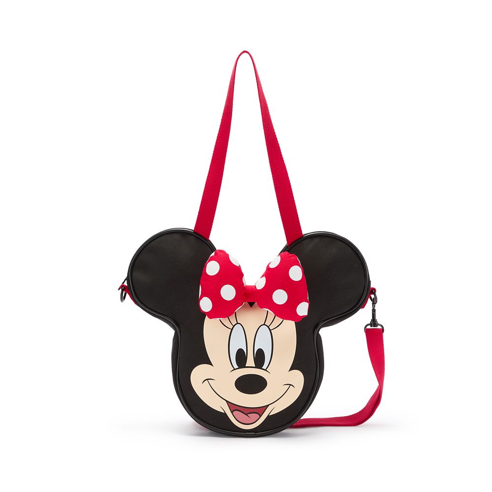 What to Wear to Walt Disney World (Mom Edition) cover photo collage