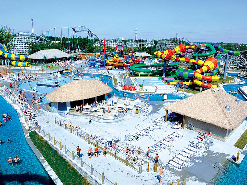 Hidden Gems & Local Favorites in the Des Moines Area cover photo collage