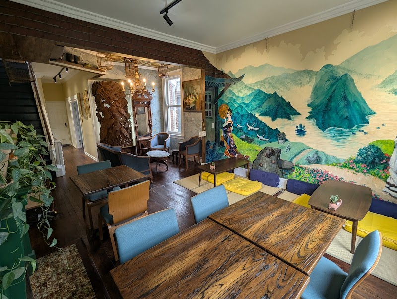 Cincinnati | Cozy Local Coffee Shops cover photo collage