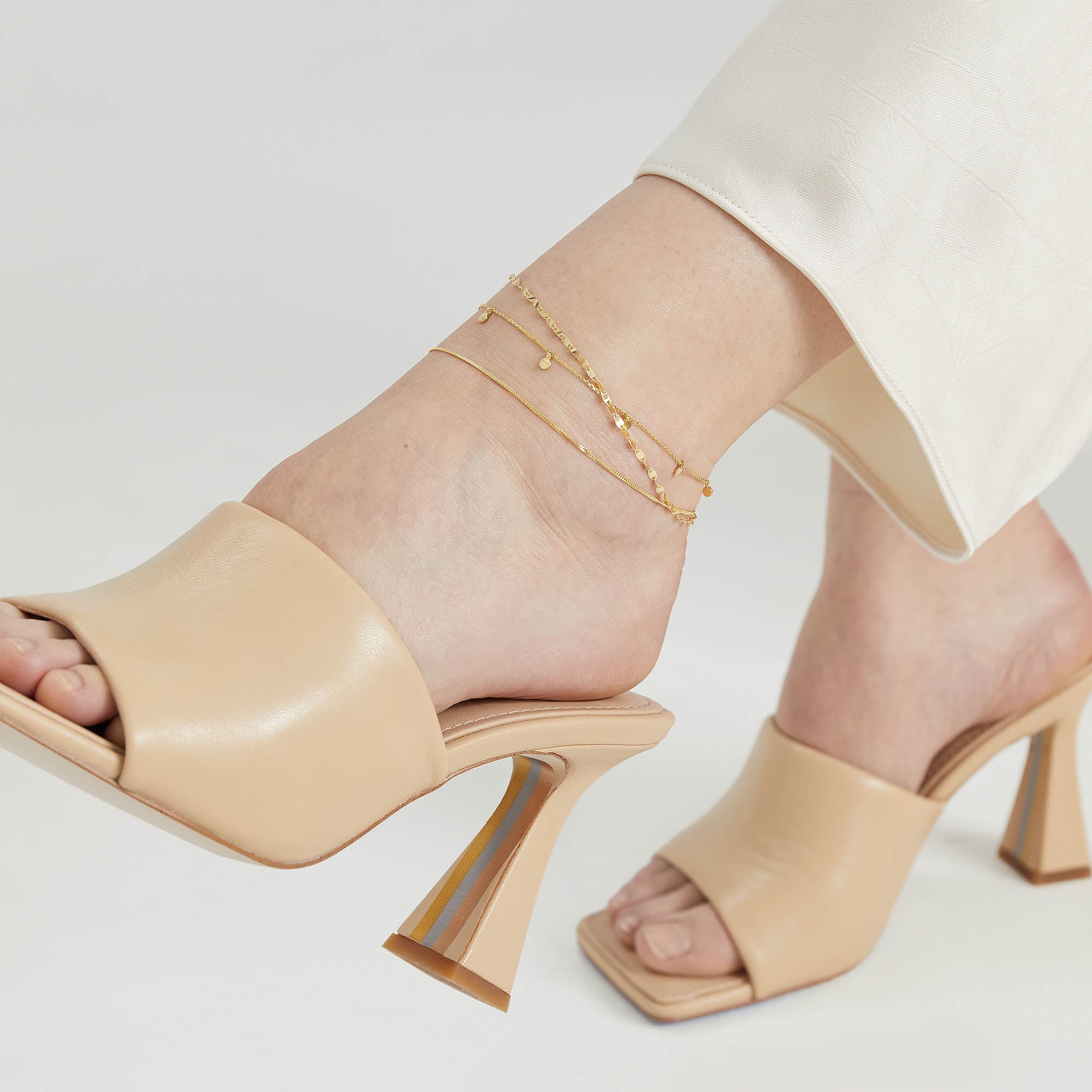 Gold Jewelry That’s Worth Buying cover photo collage