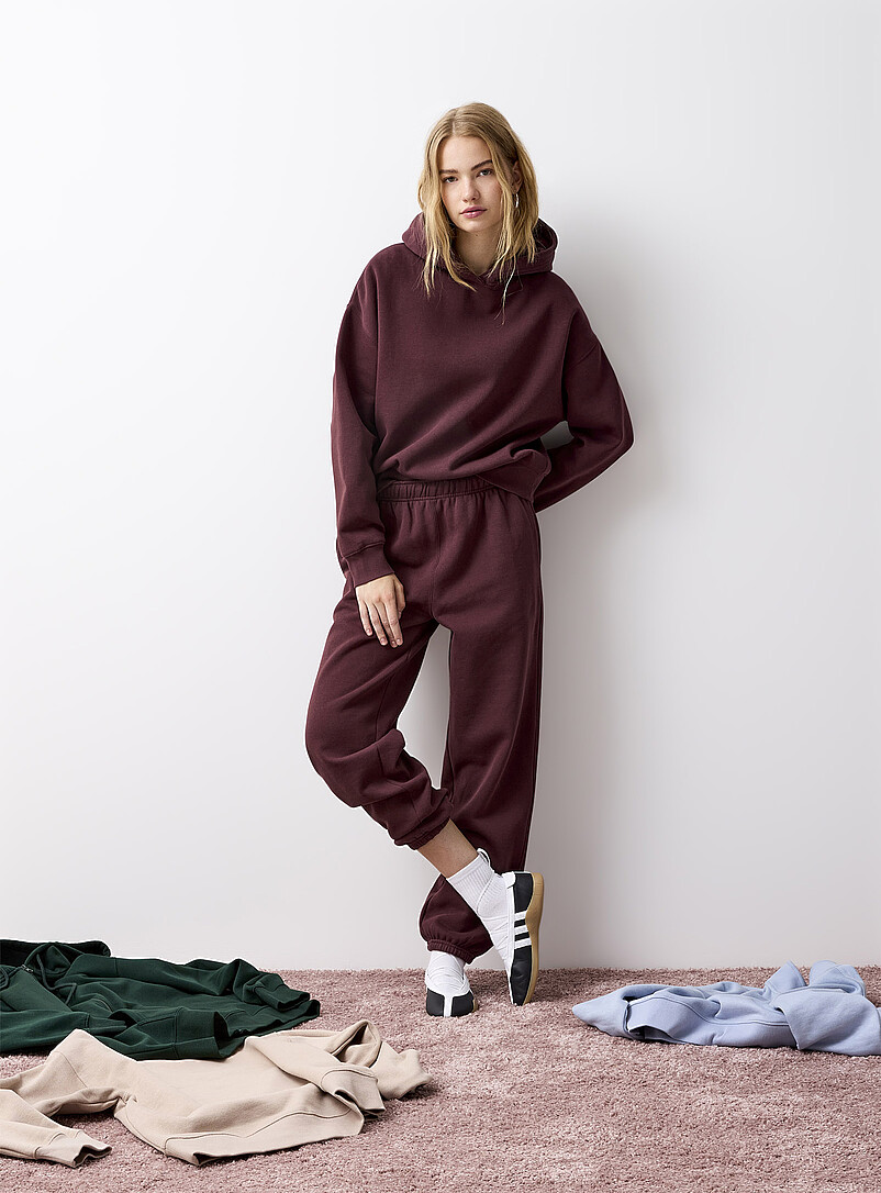 Mom Spring Outfits cover photo collage