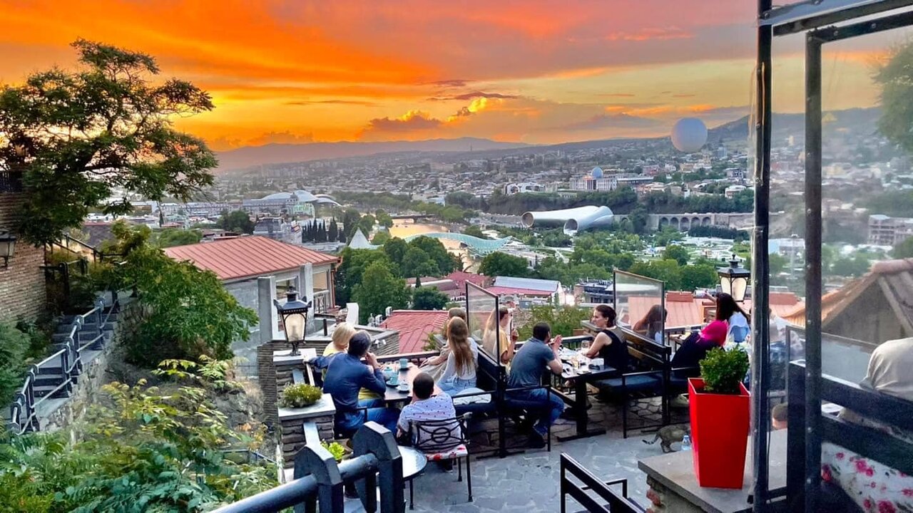 Where to eat in Tbilisi with affordable prices+ cozy atmosphere cover photo collage