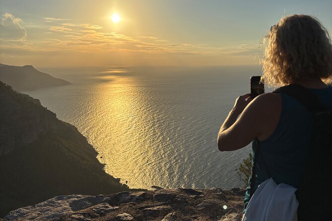 Hiking in Mallorca cover photo collage