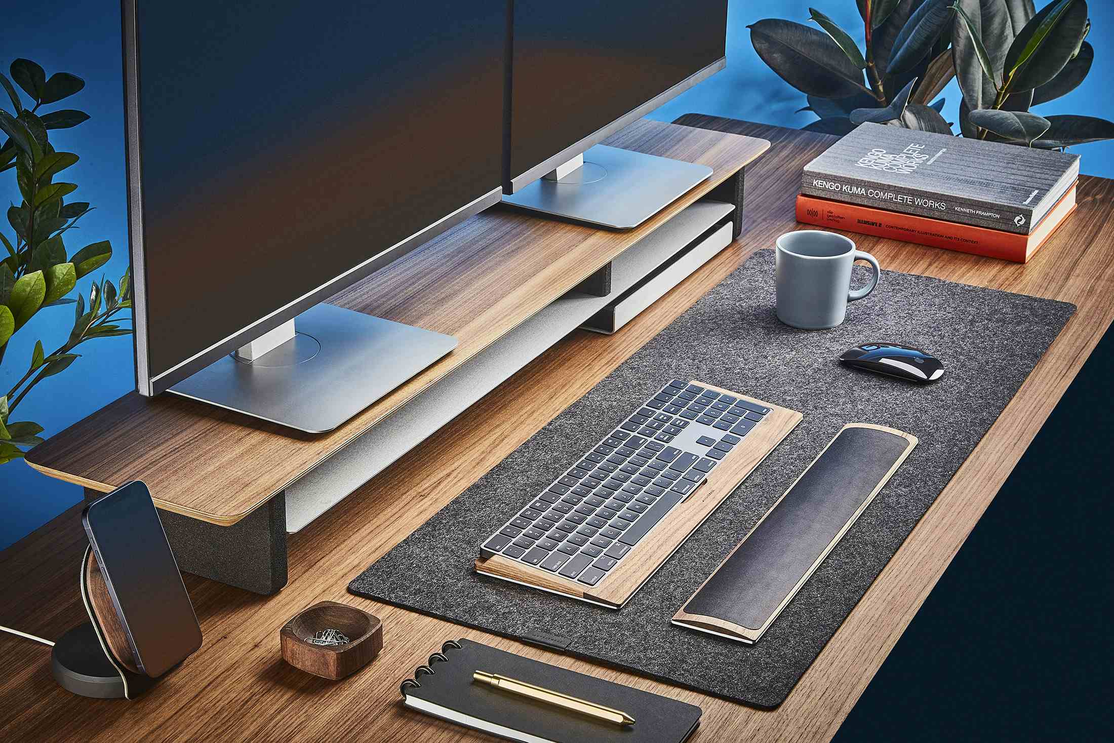 20+ Small Bedroom Gaming Setup Ideas: The Ultimate Guide to Aesthetic & Space-Saving Design cover photo collage