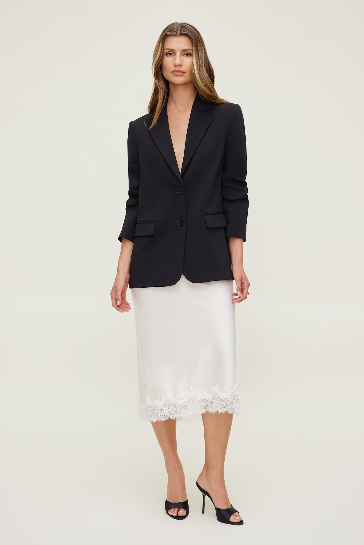 Carolyn Bessette Kennedy Look Inspo cover photo collage