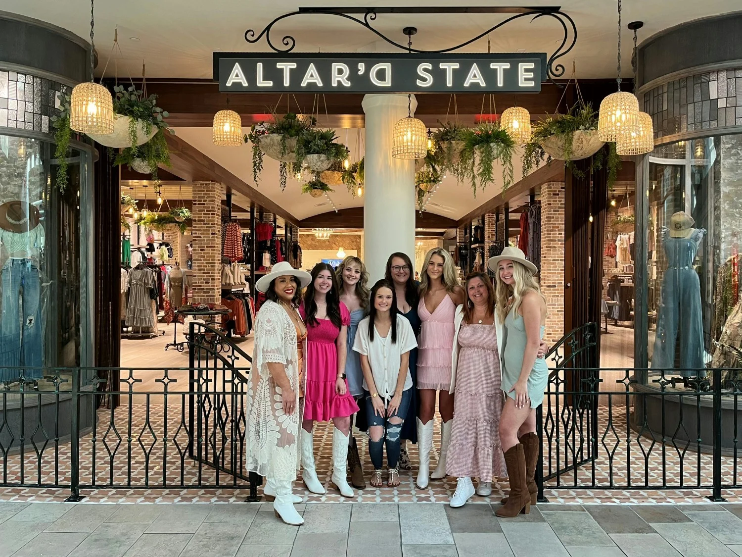 Offline Shopping 🤠 cover photo collage