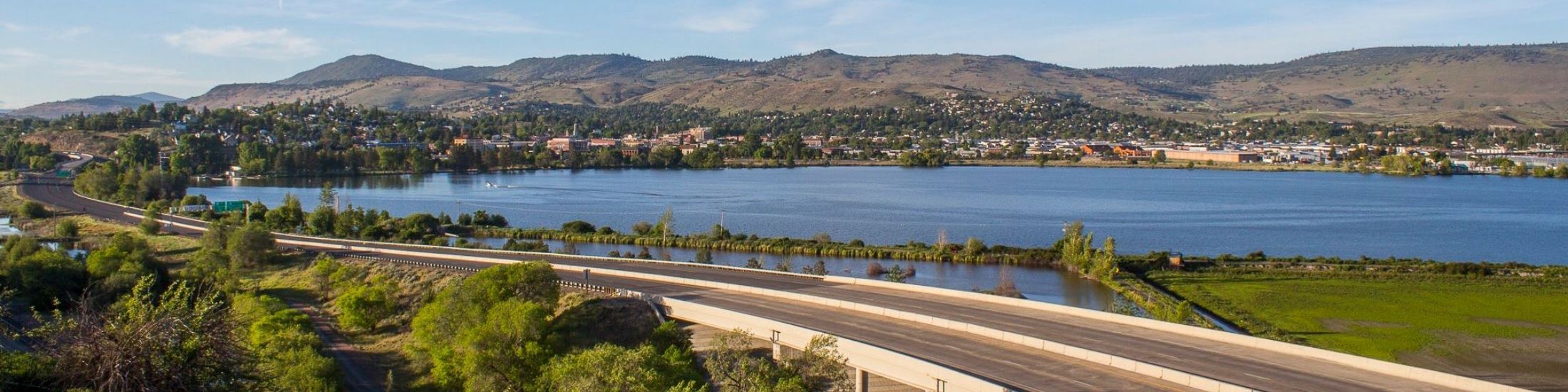 Klamath Falls: Like a Local cover photo collage