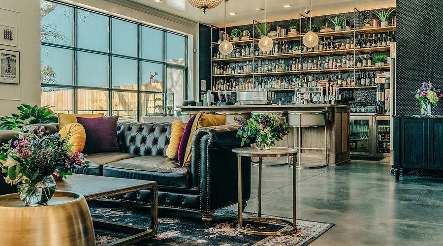 Virtual work spots cover photo collage