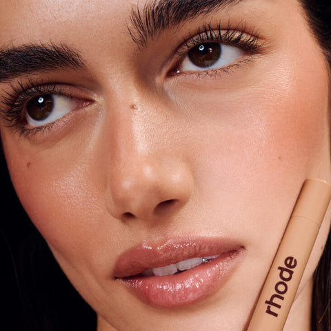 Lip addiction 👄 cover photo collage