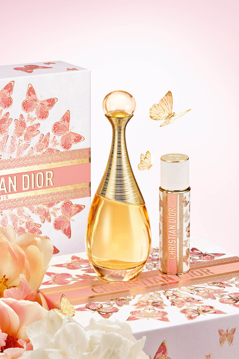 “Scent Memories: The Perfumes That Capture Moments in Time" cover photo collage