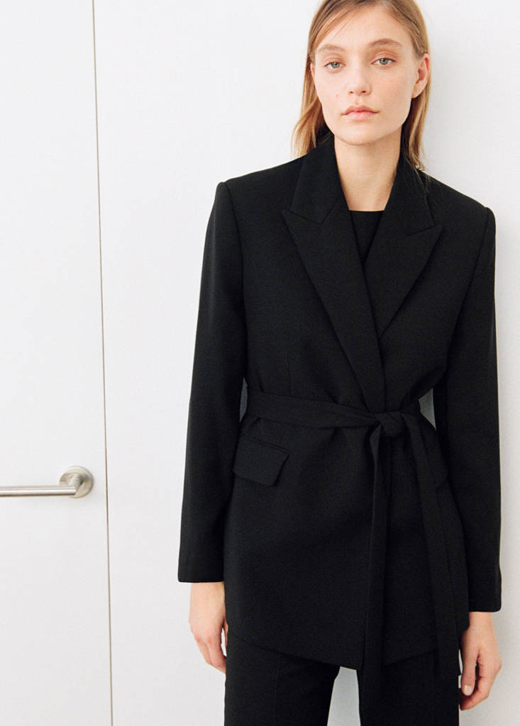 Capsule Wardrobe Must-Haves 2026 cover photo collage