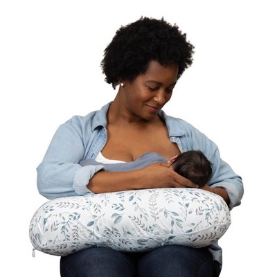 My Go-To Breastfeeding Essentials cover photo collage