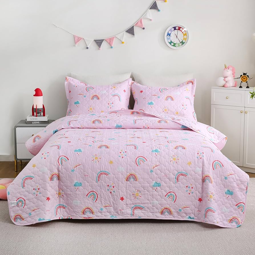 Pink Toddler Bedroom: Princess Room Essentials cover photo collage