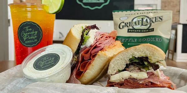 Places to Go, Things to Do, Where to Eat in the USA cover photo collage