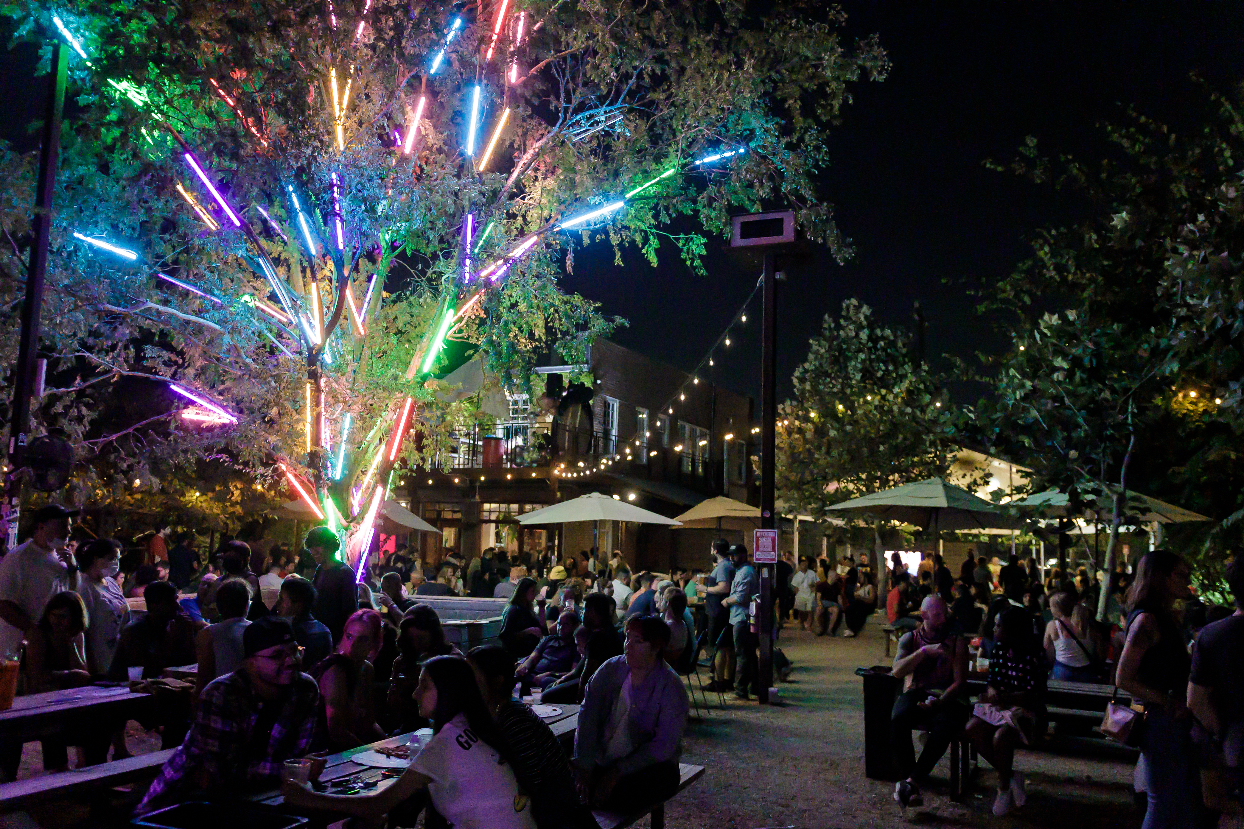 Bar Hopping- Houston’s Well-Known & Underrated Bars I Love Going To 🍻🍷 cover photo collage