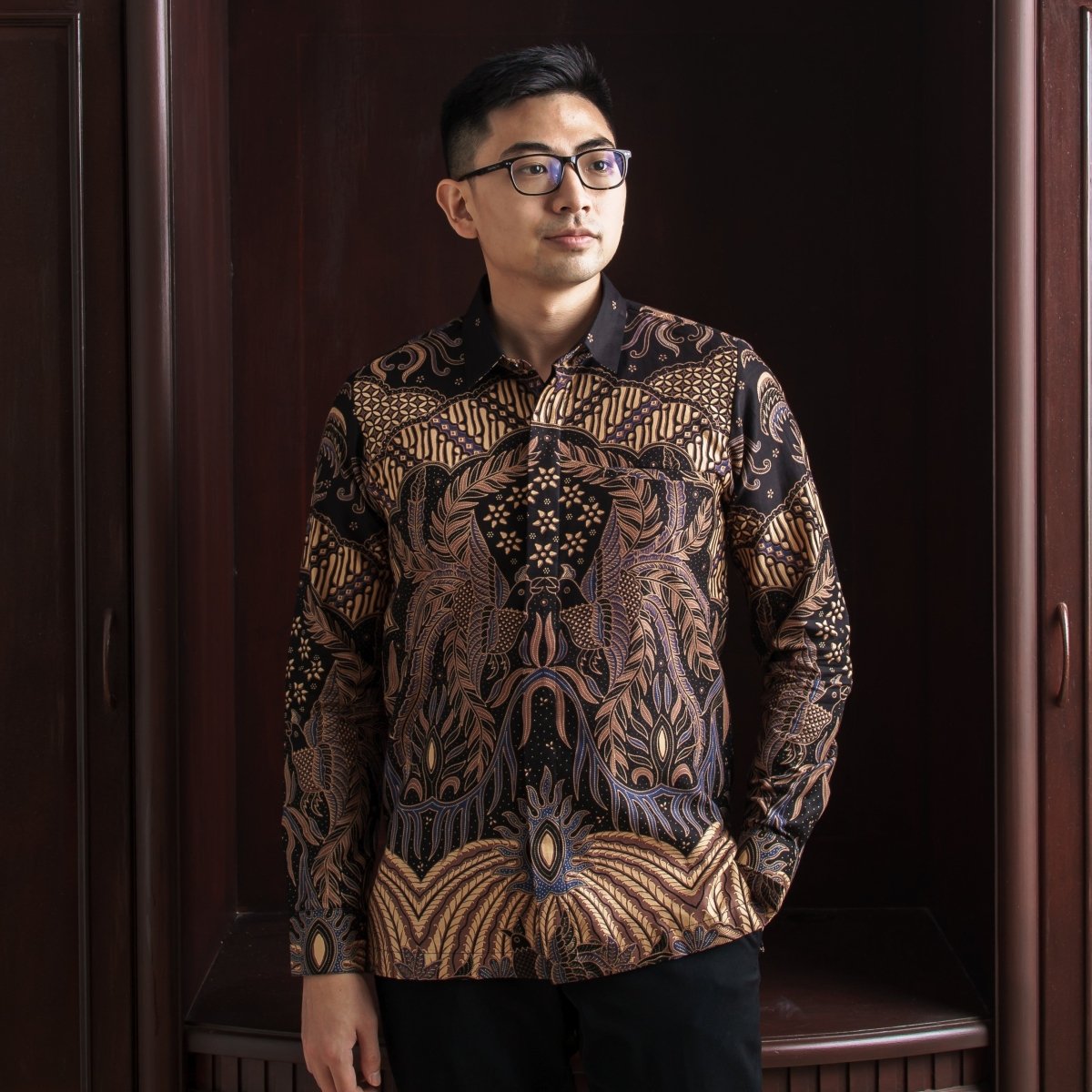 Baju Motif Batik Terlaris di Marketplace 2026, Model Modern yang Elegan dan Banyak Dicari cover photo collage