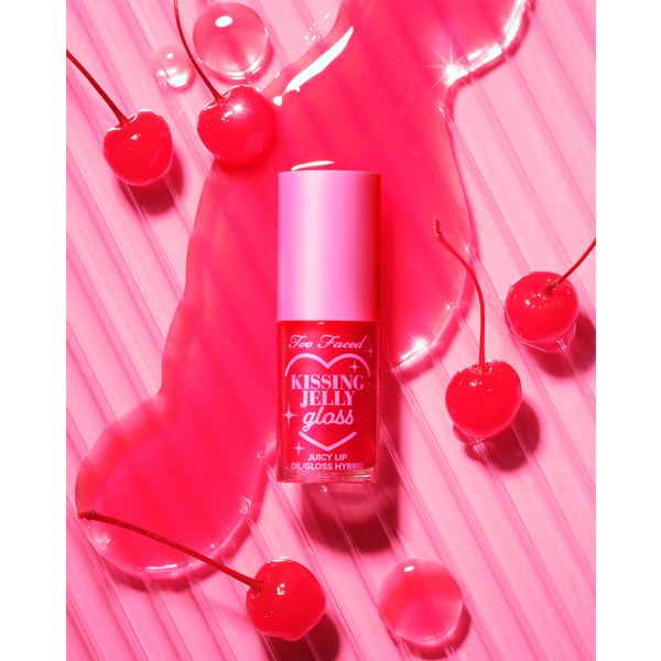The Ultimate Guide to Lip Treatments cover photo collage