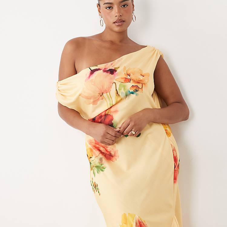 The Summer Dress Edit: Plus Sizes Done Right cover photo collage