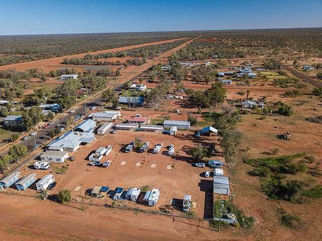 Outback Travel AU cover photo collage