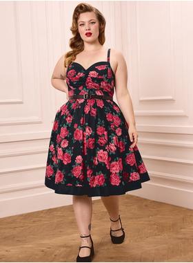 Midsize Fashion - Curvy and Fabulous cover photo collage